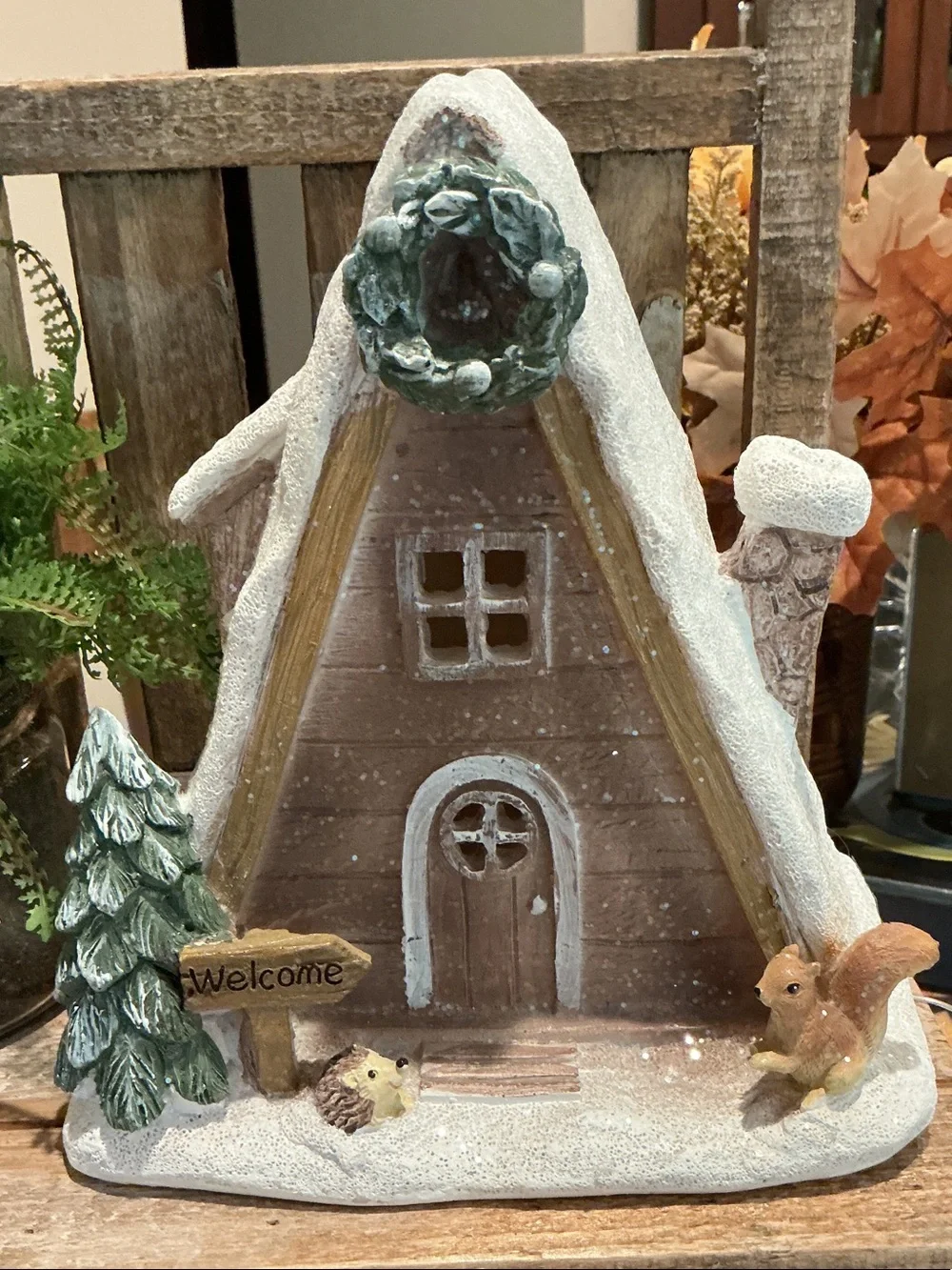 Light Up Snowy Glitter House/Lodge Tabletop Decor